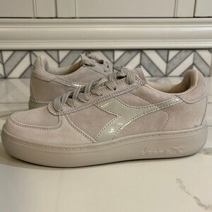 Diadora Heritage Line Made in Italy Women's Light Gray Casual Shoes